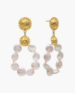 PENDIENTES DREAM DROP PEARLS · BAÑO ORO
