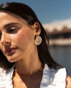 PENDIENTES NAUTILUS · DORADO