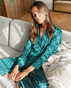 PIJAMA GREEN SUITE · CAMISA LARGA