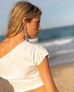 TOP SOFT REBEL · BLANCO -[品牌] Ventas THE-ARE top blanco asimetrico ajustado cintura mujer the are 4