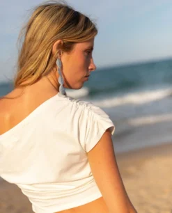 TOP SOFT REBEL · BLANCO -[品牌] Ventas THE-ARE top blanco asimetrico ajustado cintura mujer the are 4 scaled