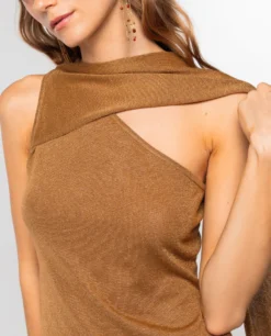 TOP DEAR DIARY · MARRÓN -[品牌] Ventas THE-ARE top dorado asimetrico foulard mujer the are eci img 3 scaled