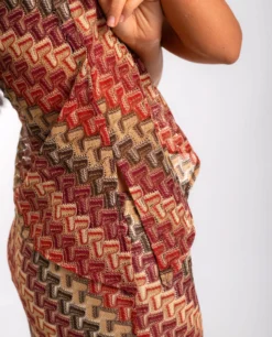 TOP CORAL SOUL · ESTAMPADO -[品牌] Ventas THE-ARE top estampado asimetrico brillos conujnto mujer the are eci img 3 scaled