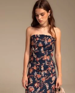 TOP VEGA · AZUL MARINO -[品牌] Ventas THE-ARE top estampado flores azul corpino conjunto invitada mujer the are