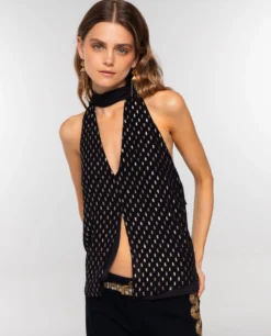 TOP WISH HOUR · NEGRO -[品牌] Ventas THE-ARE top negro detalles dorados escote pico lazada al cuello mujer the are eci img 1 scaled