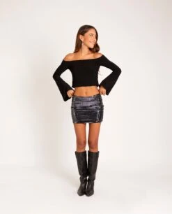 TOP JUST ONE · NEGRO -[品牌] Ventas THE-ARE top negro off the shoulder manga acampanada fiesta mujer the are