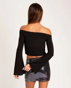 TOP JUST ONE · NEGRO -[品牌] Ventas THE-ARE top negro off the shoulder manga acampanada fiesta mujer the are eci img 2