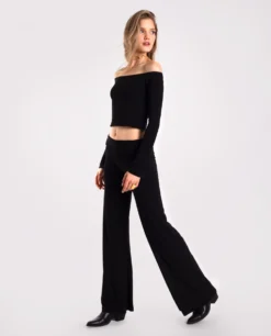 PANTALÓN BACK TO NIGHTS · NEGRO -[品牌] Ventas THE-ARE top negro punto manga larga hombros descubiertos mujer the are e869838a db29 4896 bef8 243fdb7bcbdd scaled