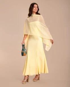 VESTIDO CARLOTA · AMARILLO -[品牌] Ventas THE-ARE vestido amarillo bajo vuelo tirantes escite palabra honor eci img 2