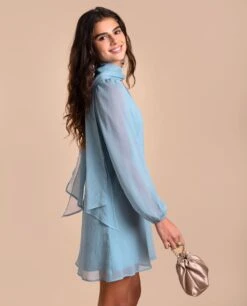 VESTIDO CAYETANA · AZUL -[品牌] Ventas THE-ARE vestido corto azul gasa cuello pico foulard elegante mujer invitada the are 5 f5373534 4553 4280 9225 1751b77a725a