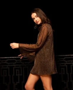 VESTIDO LAST NIGHT · COBRE -[品牌] Ventas THE-ARE vestido corto cobre brillo transparente forro mangas acampanadas fiesta mujer the are 3