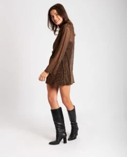 VESTIDO LAST NIGHT · COBRE -[品牌] Ventas THE-ARE vestido corto cobre brillo transparente forro mangas acampanadas fiesta mujer the are eci img 2 1a