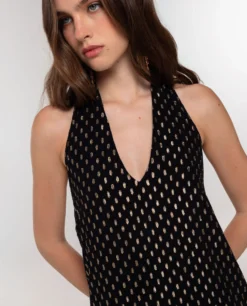 VESTIDO NOIR CRUSH · NEGRO -[品牌] Ventas THE-ARE vestido corto negro detalles dorados lazada al cuello mujer the are eci img 4 scaled