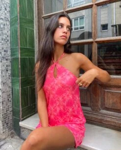 VESTIDO BE MY LUCK · PRINT ROSA -[品牌] Ventas THE-ARE vestido corto rosa estampado halter mujer the are 59b3ee3a 0464 4e24 a22e a0cd8f7b71e5