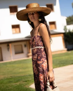 VESTIDO NATALIA · ESTAMPADO -[品牌] Ventas THE-ARE vestido estampado flores largo tirantes corte imperio invitada mujer the are 4 scaled