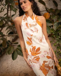 VESTIDO GABRIELA · ESTAMPADO -[品牌] Ventas THE-ARE vestido estampado midi escote halter falda asimetrica invitada mujer the are 11 scaled