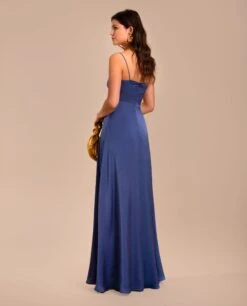 VESTIDO MRS. FERREIRA · AZUL -[品牌] Ventas THE-ARE vestido largo abertura pierna escote pico tirantes elegante invitada eci img 3