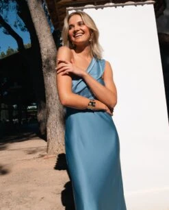 VESTIDO ISABELA · AZUL -[品牌] Ventas THE-ARE vestido largo azul asimetrico saten mujer invitada 3