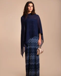 VESTIDO INÉS · AZUL MARINO -[品牌] Ventas THE-ARE vestido largo azul marino escote halter zigzag mujer the are eci img 2 scaled