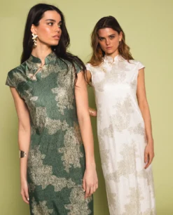 VESTIDO JADE BLOOM · BLANCO -[品牌] Ventas THE-ARE vestido largo blanco jacquard satinado largo elegante fiesta mujer the are 7 scaled