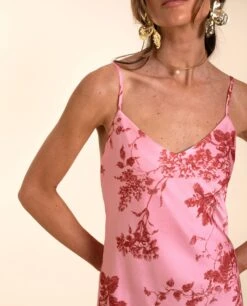 VESTIDO ÚBEDA · ESTAMPADO -[品牌] Ventas THE-ARE vestido largo estampado flores rosa rojo elegante mujer the are eci img 3