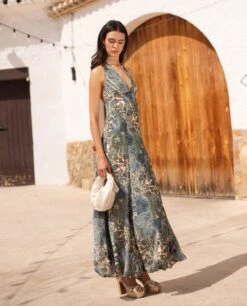 VESTIDO AMAIA · ESTAMPADO -[品牌] Ventas THE-ARE vestido largo estampado paisley escote pico mujer invitada the are 2