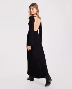 VESTIDO EVENING MEMORIES · NEGRO -[品牌] Ventas THE-ARE vestido largo negro punto elastico espalda abierta mujer the are img 3 scaled