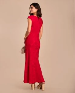 VESTIDO VALENTINA · ROJO -[品牌] Ventas THE-ARE vestido largo rojo tejido jacquard sin mangas invitada elegante mujer the are eci img 3