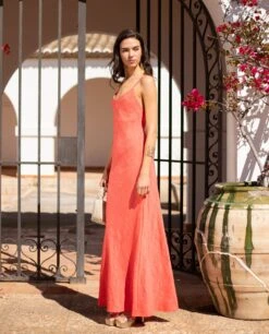VESTIDO JAÉN · CORAL -[品牌] Ventas THE-ARE vestido largo tirantes jacquard rojo coral invitada mujer the are 6