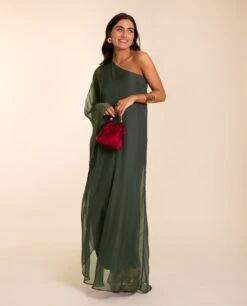 VESTIDO MRS. RIVERA · VERDE -[品牌] Ventas THE-ARE vestido largo verde militar fluido capa gasa asimetrico mujer the are 1