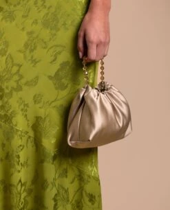 VESTIDO VALENTINA · VERDE -[品牌] Ventas THE-ARE vestido largo verde tejido jacquard sin mangas invitada elegante mujer the are 9