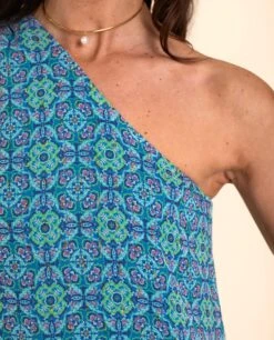 VESTIDO HUELVA · AZUL -[品牌] Ventas THE-ARE vestido midi azul asimetrico lurex abertura lateral eventos mujer the are eci img 4