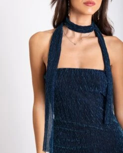 VESTIDO SECRETS WE KNOW · AZUL -[品牌] Ventas THE-ARE vestido midi azul brillo tubo palabra honor fular fiesta mujer the are eci img 4