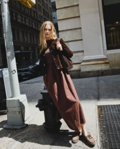 CHAQUETA HER MOMENT · MARRÓN -[品牌] Ventas THE-ARE vestido midi marron cuerpo de punto falda larga mujer the are 1 1