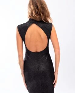 VESTIDO WITH THE GIRLS · NEGRO -[品牌] Ventas THE-ARE vestido midi negro brillo espalda descubierta cuello alto mujer the are eci img 4