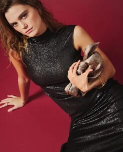 VESTIDO WITH THE GIRLS · NEGRO -[品牌] Ventas THE-ARE vestido midi negro brillo espalda descubierta cuello alto mujer the are 3