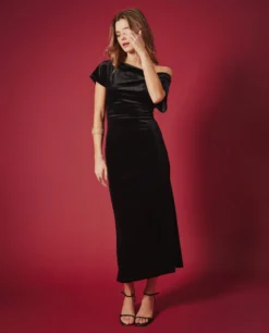 VESTIDO KEEP CLOSE · NEGRO