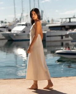 VESTIDO GOLDEN BRUNCH · BEIGE -[品牌] Ventas THE-ARE vestido midi punto beige escote halter mujer the are 5