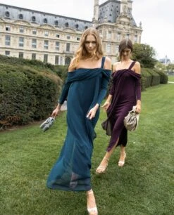 VESTIDO AMÉLIE · AZUL -[品牌] Ventas THE-ARE vestido midi verde oscuro escote bardot nudo manga larga eventos mujer the are img 4