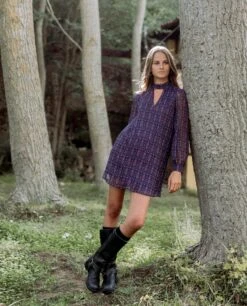 VESTIDO COSMOPOLITAN SEAL · ESTAMPADO -[品牌] Ventas THE-ARE vestido morado